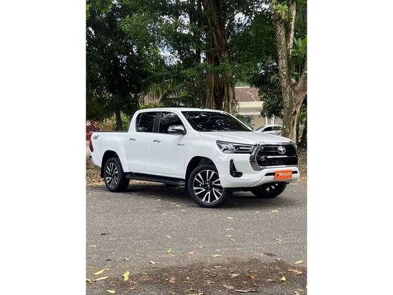 TOYOTA HILUX 2.8 SRV 4X4 CD 16V DIESEL 4P AUTOMÁTICO TOYOTA HILUX 2.8 SRV 4X4 CD 16V DIESEL 4P AUTOMÁTICO